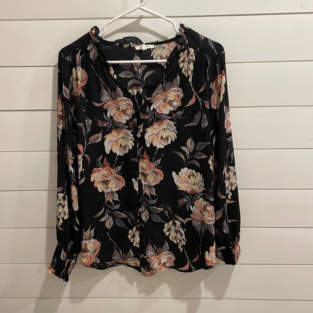 Light floral button up